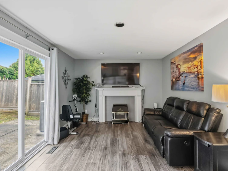 22950 126 Avenue, Maple Ridge, BC, V2X 0S7 - 19