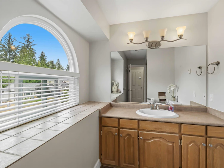 22950 126 Avenue, Maple Ridge, BC, V2X 0S7 - 28