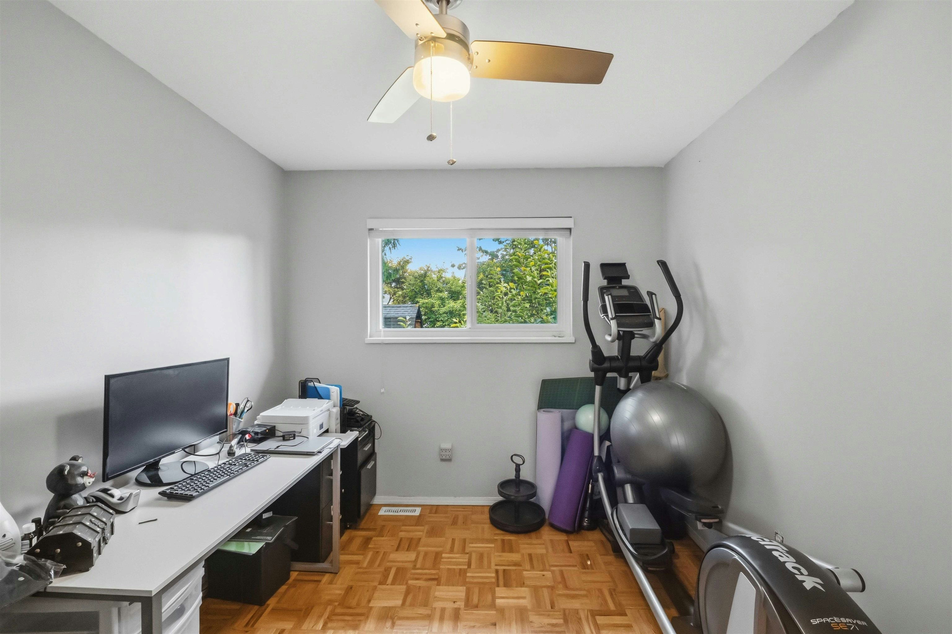 22950 126 Avenue, Maple Ridge, BC, V2X 0S7 - 23