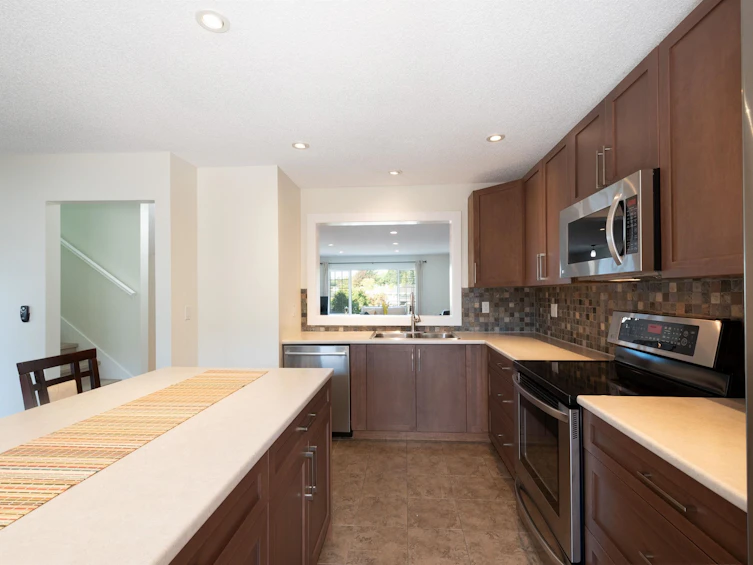 138-1140 Castle Crescent, Port Coquitlam, BC, V3C 5R1 - 10