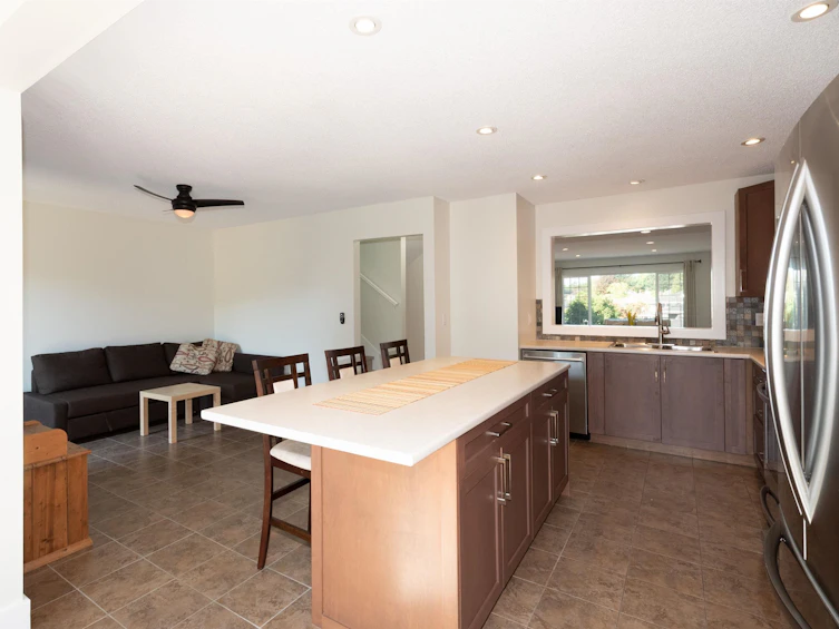 138-1140 Castle Crescent, Port Coquitlam, BC, V3C 5R1 - 14