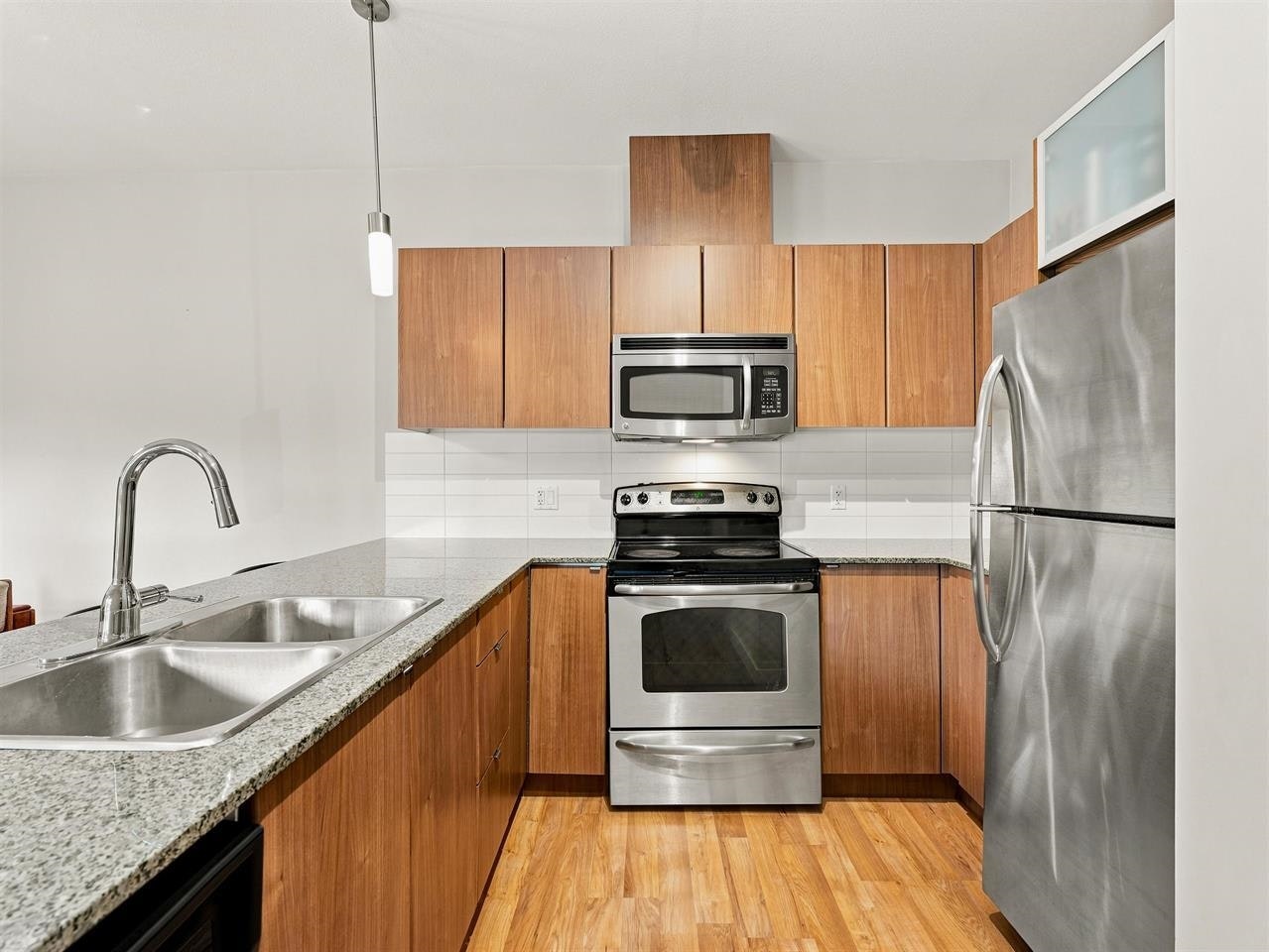 224-9655 King George Boulevard - 5