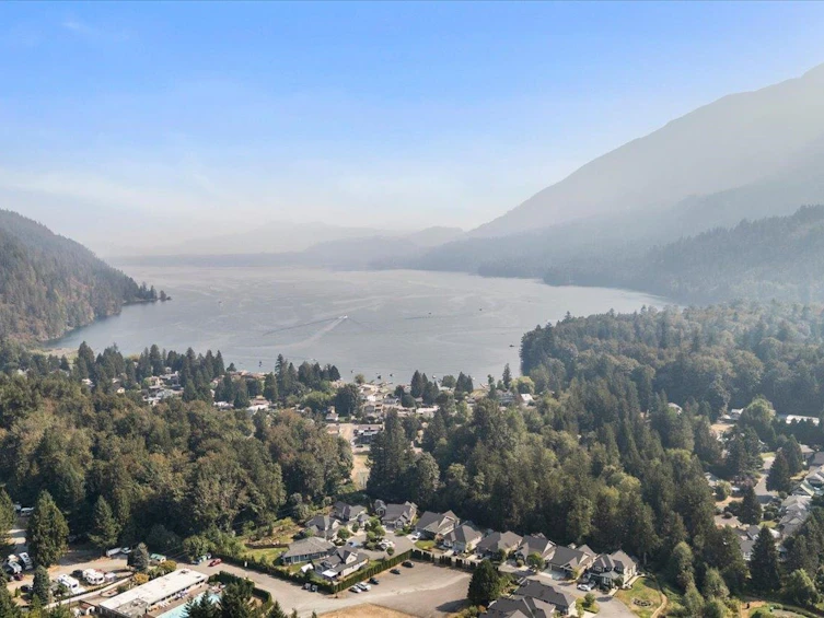 67-1885 Columbia Valley Road, Cultus Lake, BC, V2R 1J8 - 33