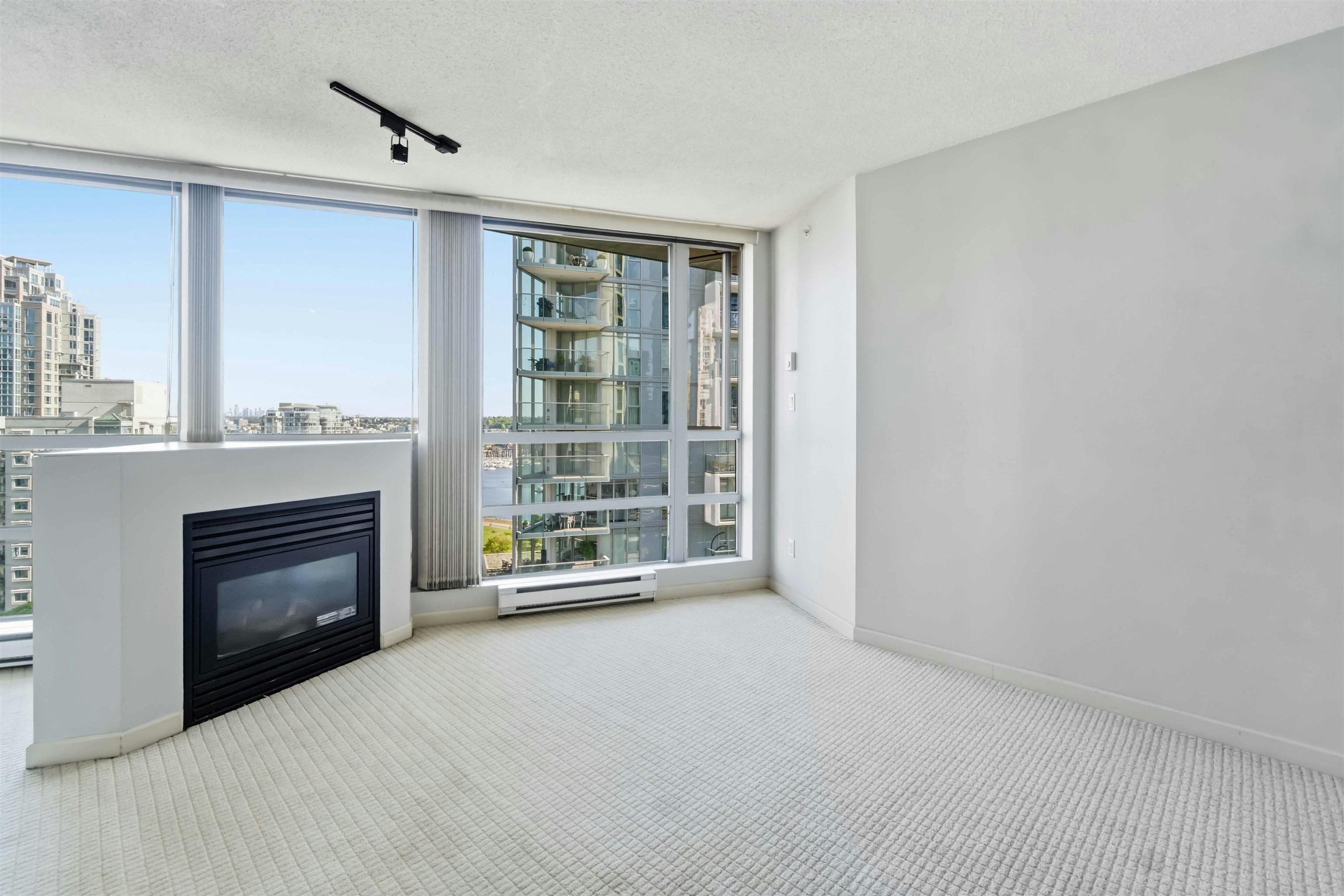 1710-501 Pacific Street - 4