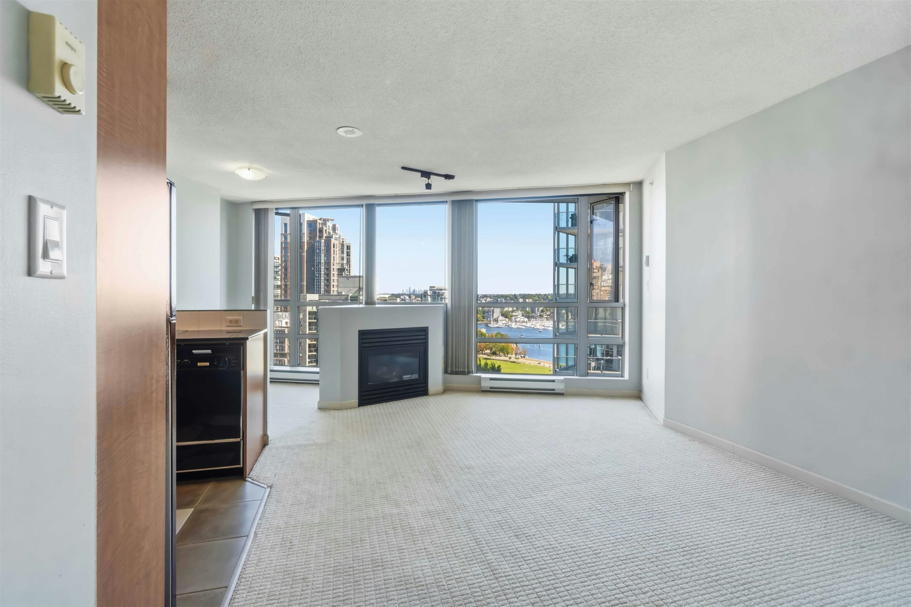 1710-501 Pacific Street - 3