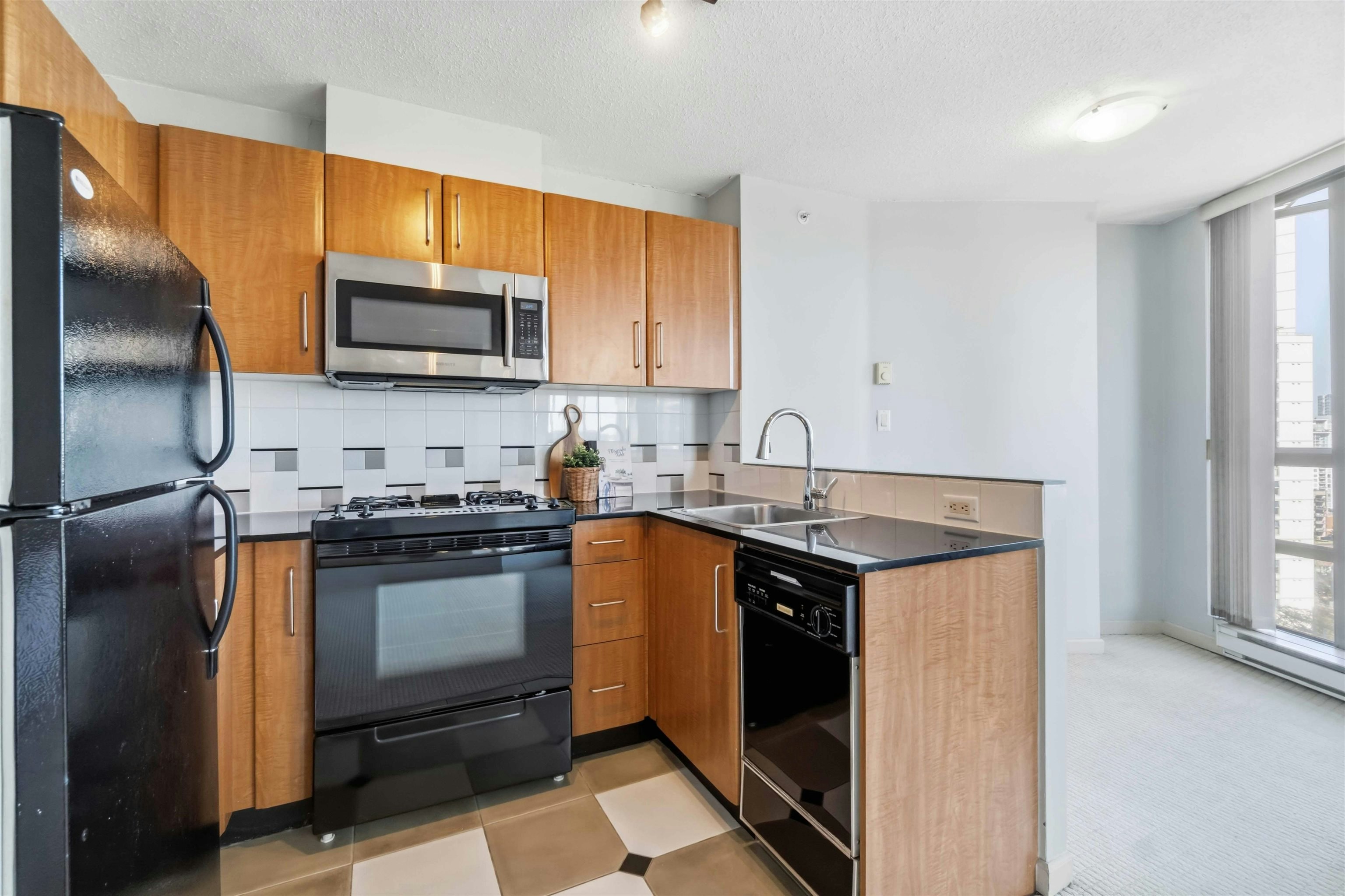 1710-501 Pacific Street, Vancouver, BC, V6Z 2X6 - 13