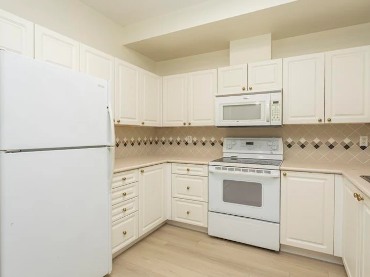 114-5800 Andrews Road, Richmond, BC, V7E 6M2 - 16