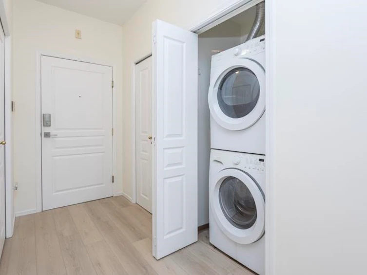 114-5800 Andrews Road, Richmond, BC, V7E 6M2 - 17