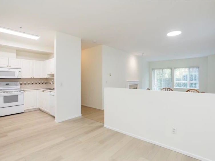 114-5800 Andrews Road, Richmond, BC, V7E 6M2 - 12