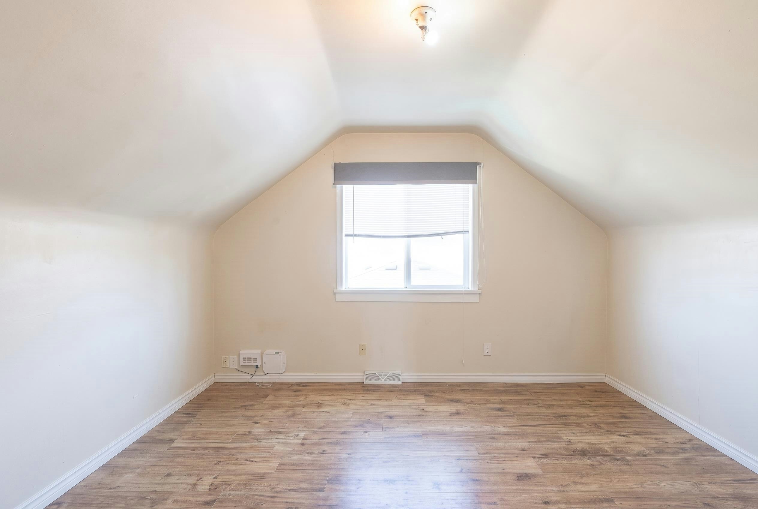 380 E 58th Avenue, Vancouver, BC, V5X 1V9 - 11