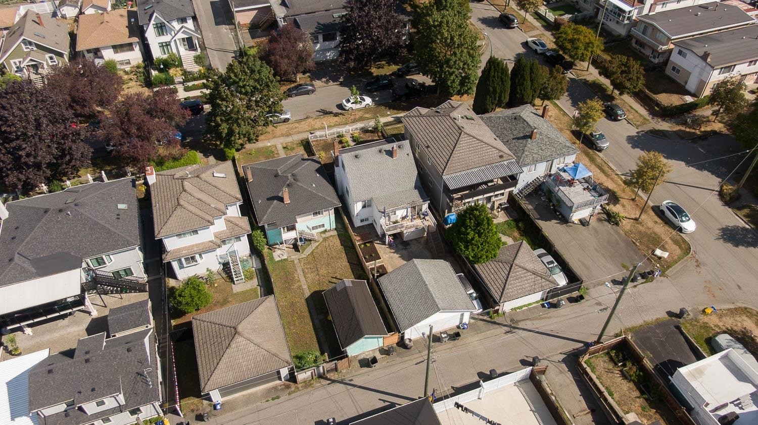 380 E 58th Avenue, Vancouver, BC, V5X 1V9 - 28