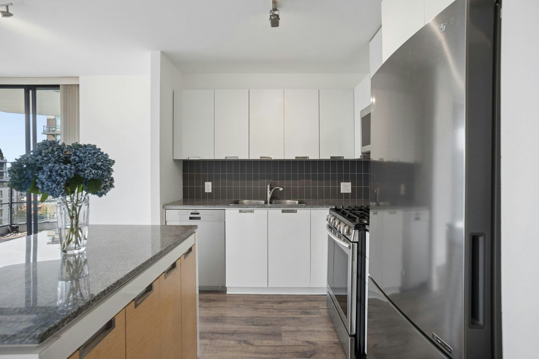 903-151 W 2nd Street, North Vancouver, BC, V7M 3P1 - 9