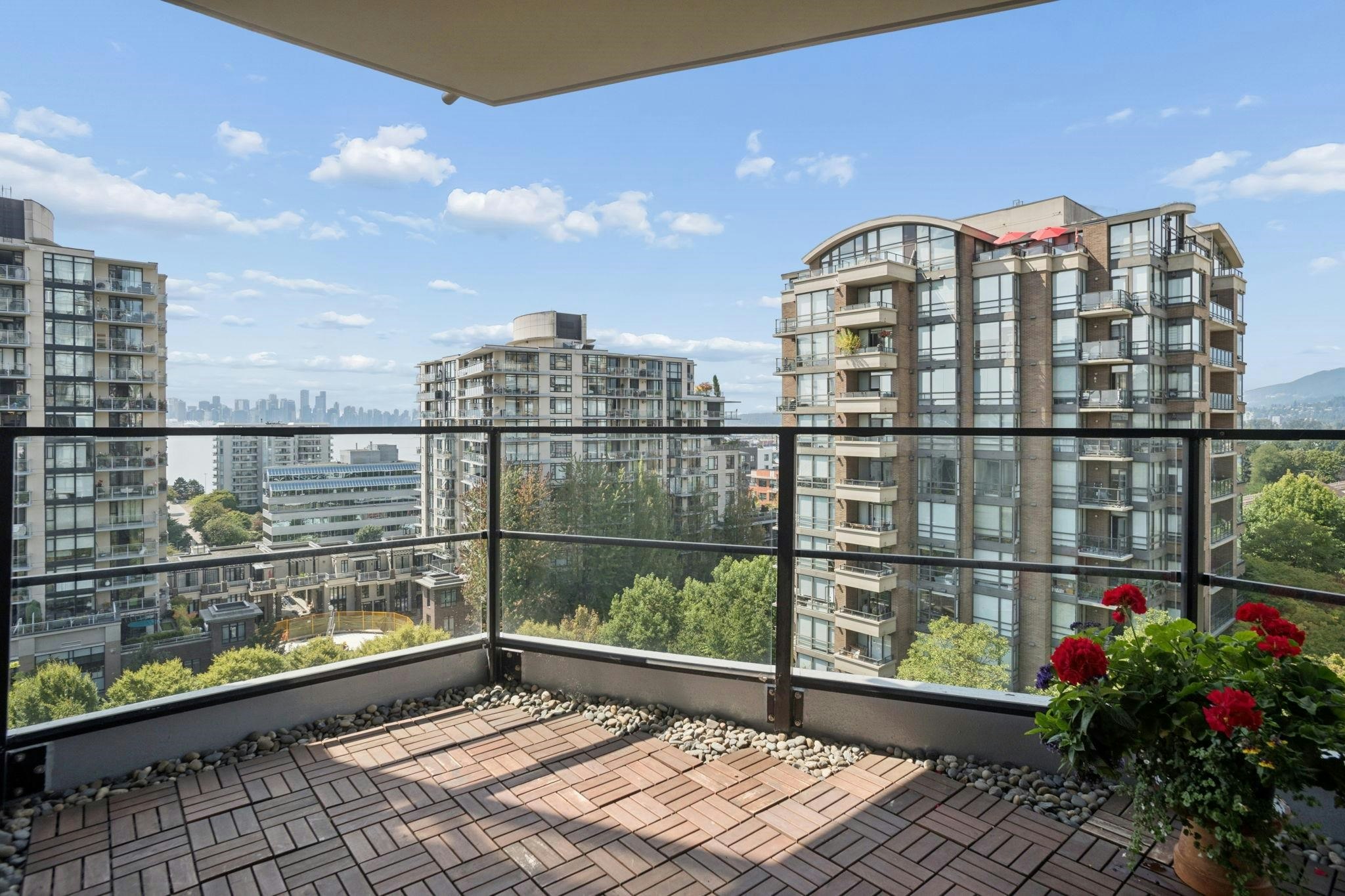 903-151 W 2nd Street, North Vancouver, BC, V7M 3P1 - 11