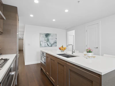 508-5629 Birney Avenue - 5