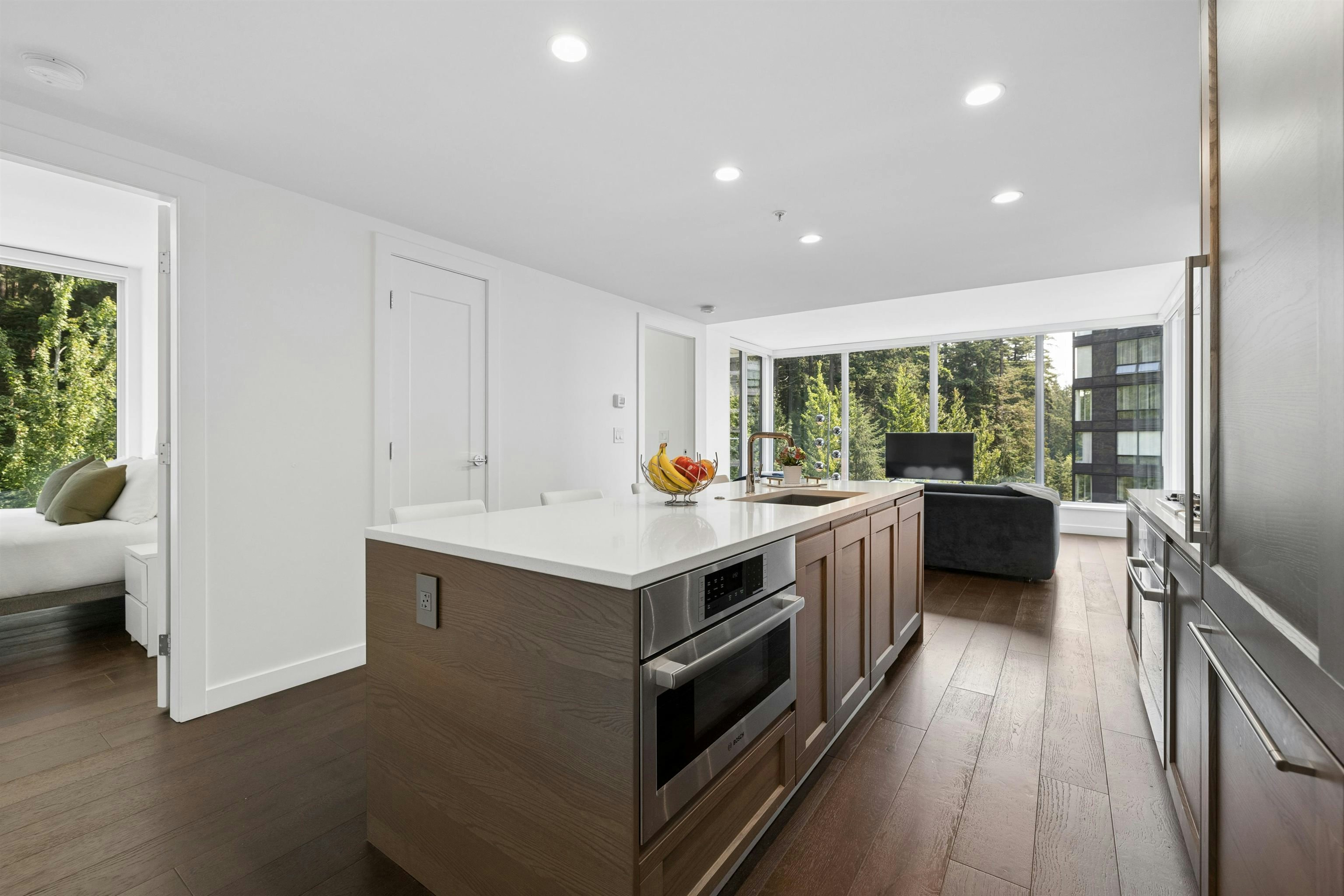 508-5629 Birney Avenue - 4