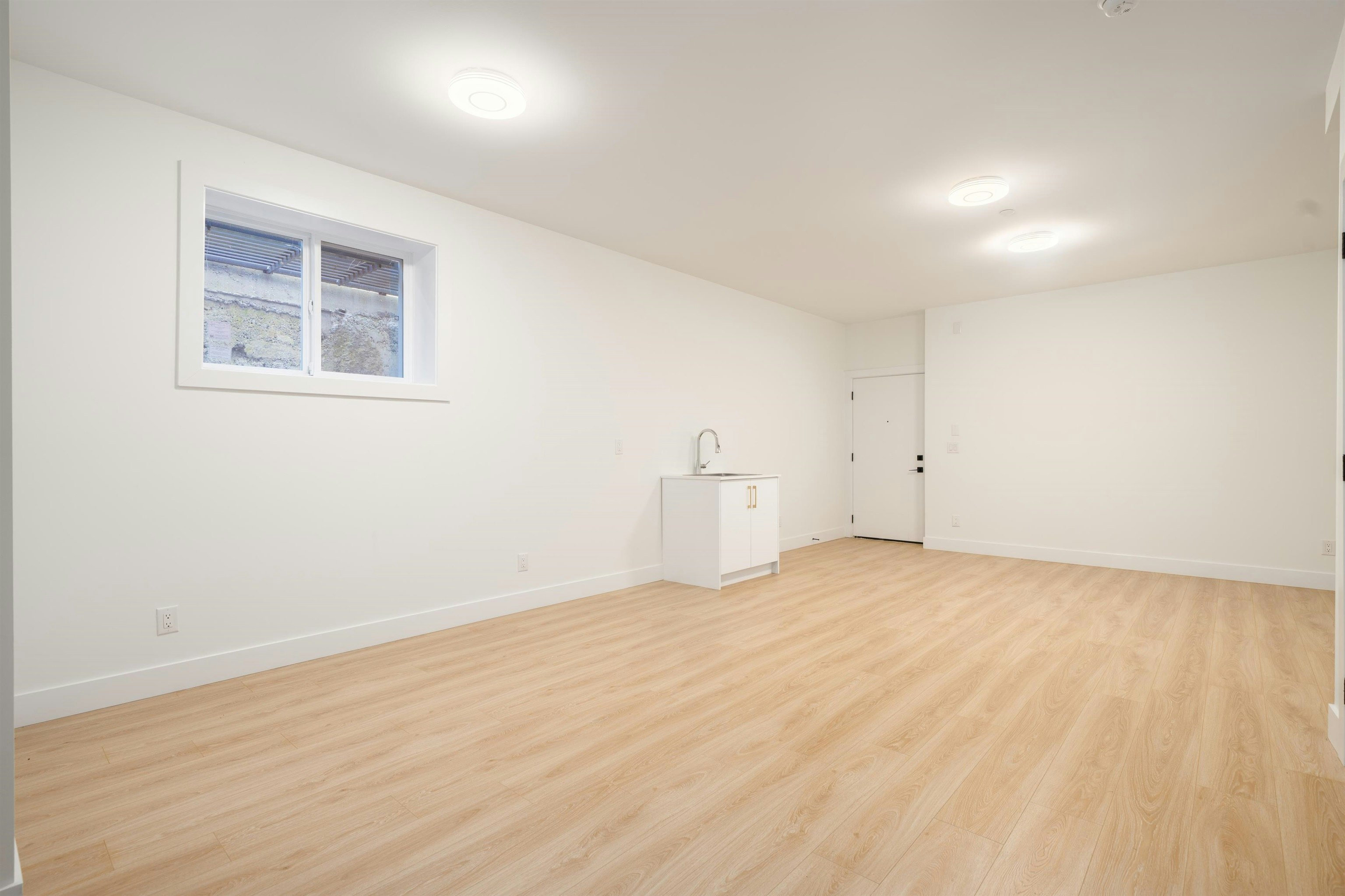 1-122 Eighth Avenue, New Westminster, BC, V3L 1X8 - 20