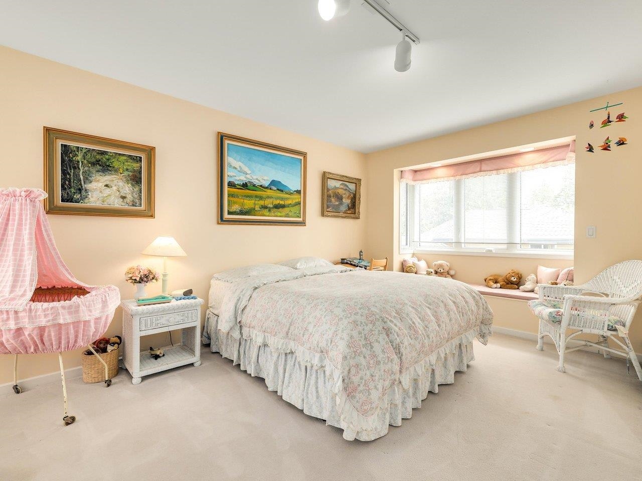 4704 Stahaken Place, Delta, BC, V4M 4B3 - 31