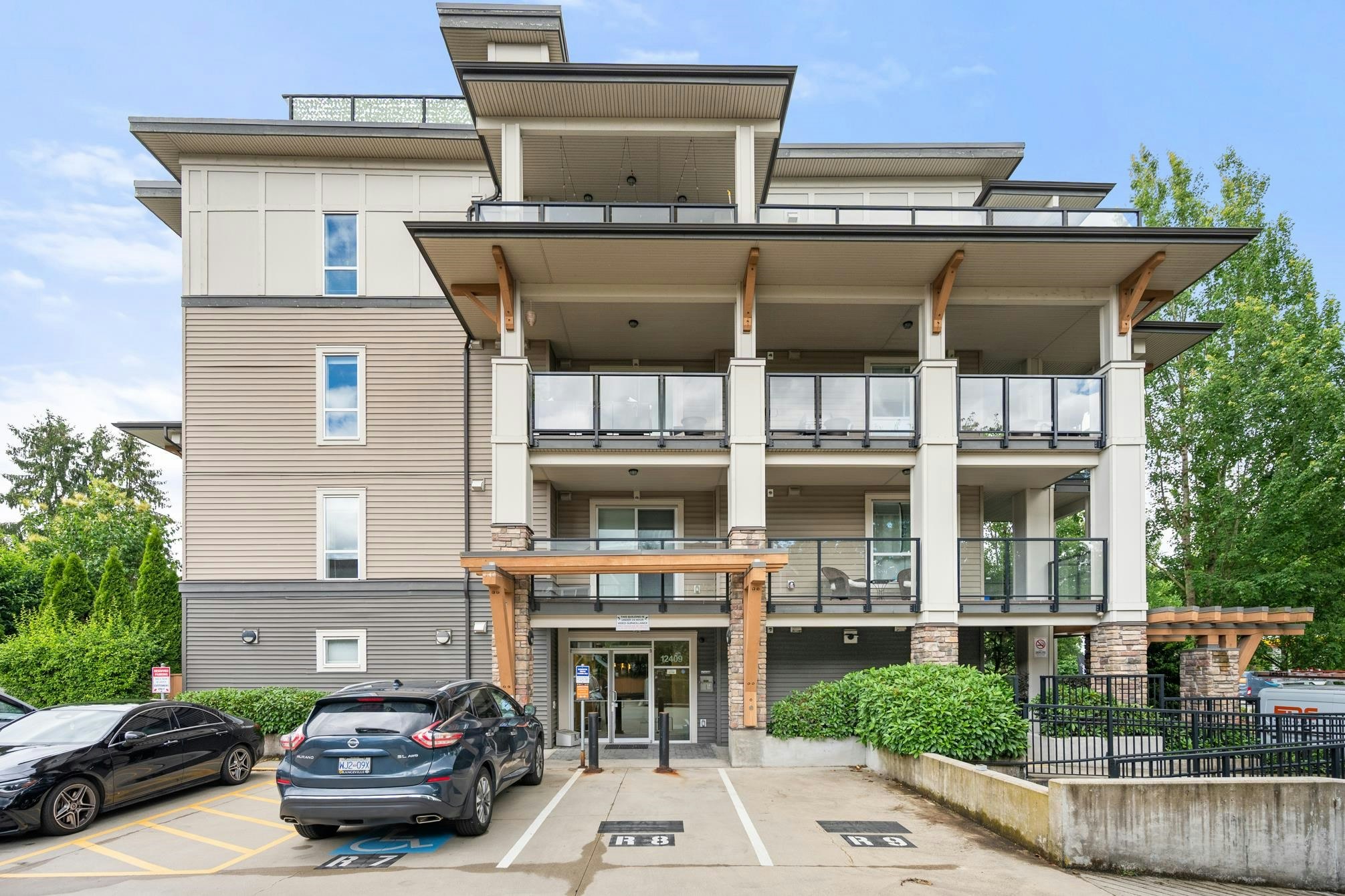 108-12409 Harris Road, Pitt Meadows, BC, V3Y 0E7