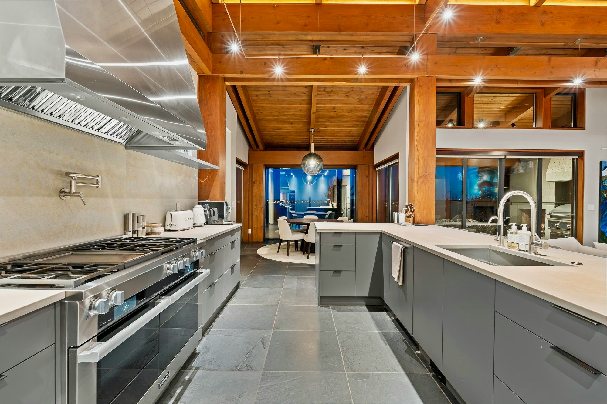 3370 Craigend Road, West Vancouver, BC, V7V 3G2 - 11