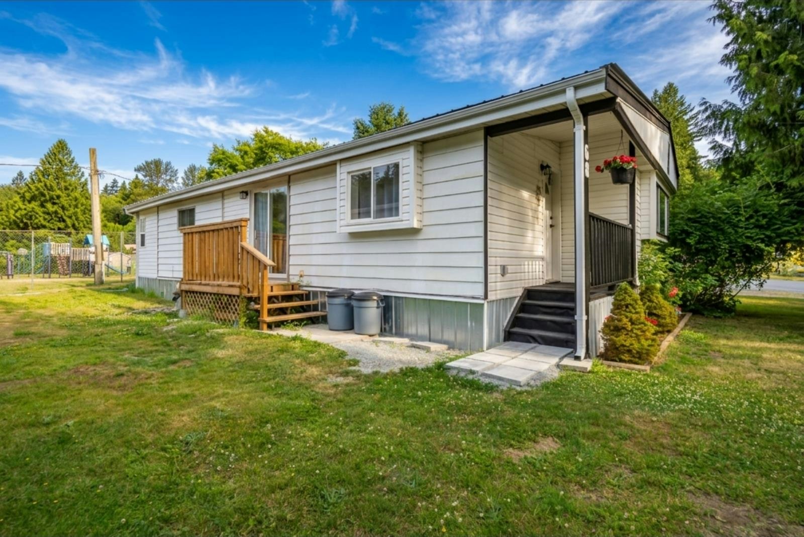 68-3942 Columbia Valley Road, Cultus Lake, BC, V2R 5B1 - 26