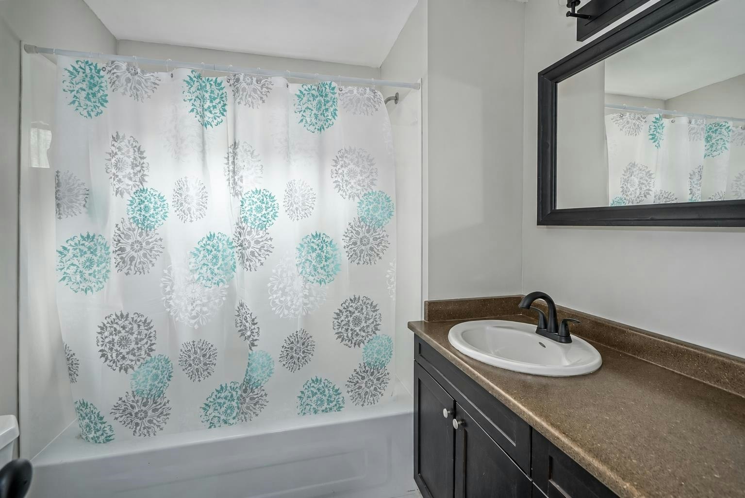 68-3942 Columbia Valley Road, Cultus Lake, BC, V2R 5B1 - 23