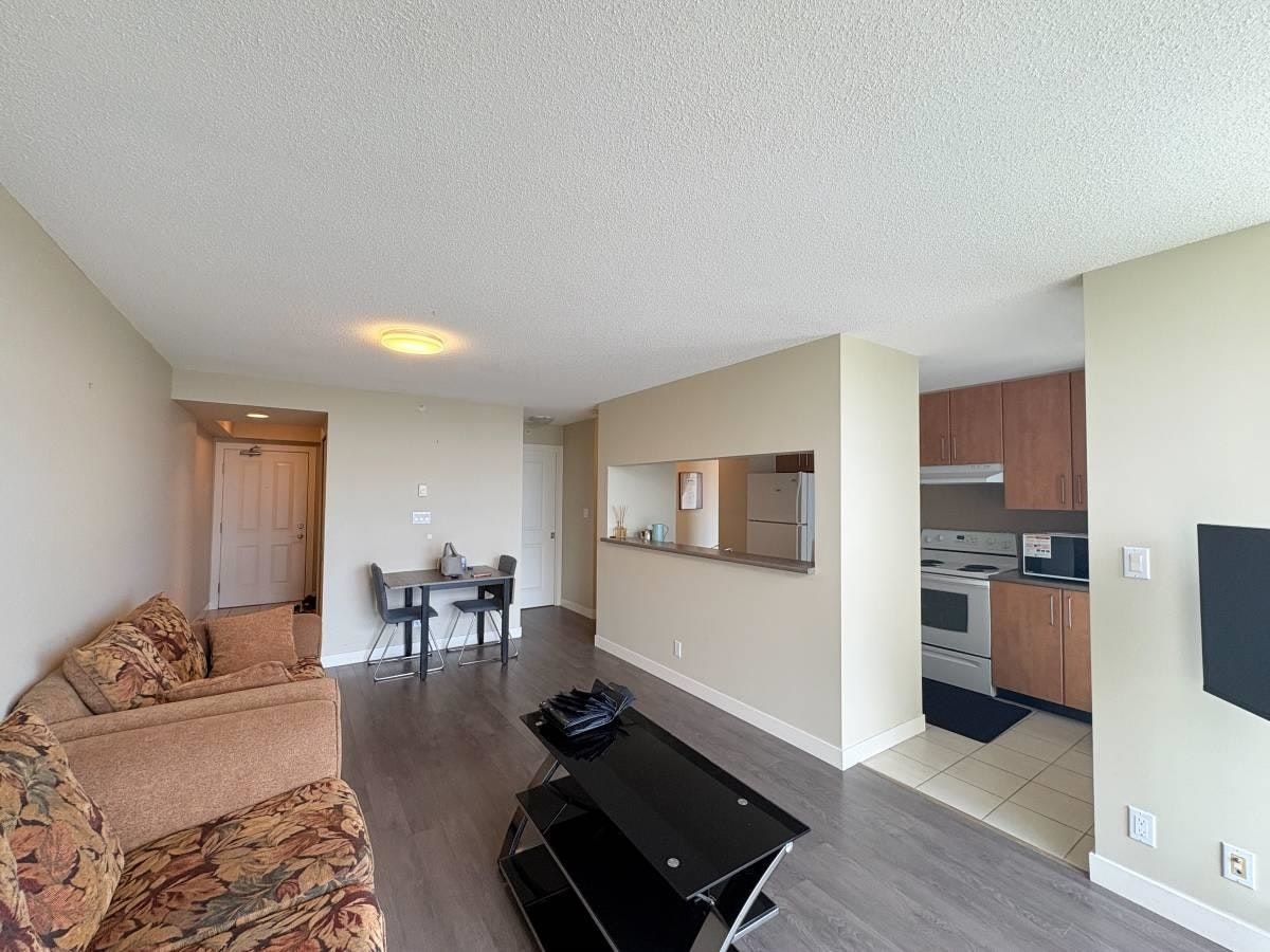 1905-5380 Oben Street, Vancouver, BC, V5R 6H7 - 3