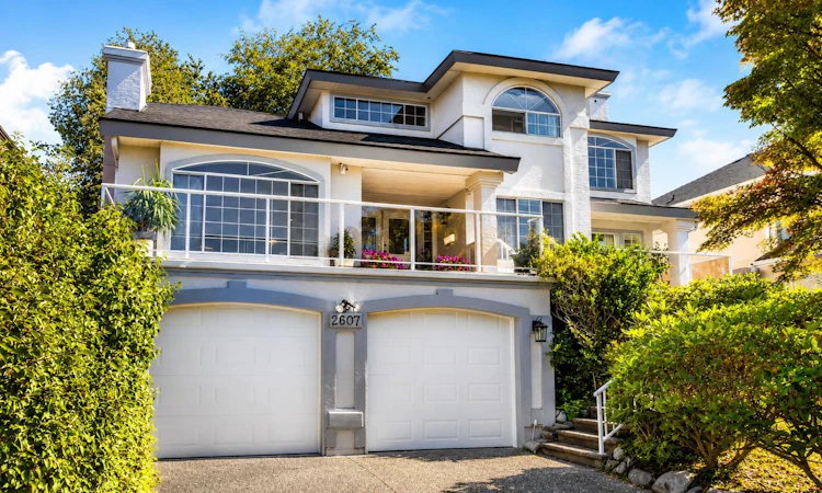 2607 Panorama Drive