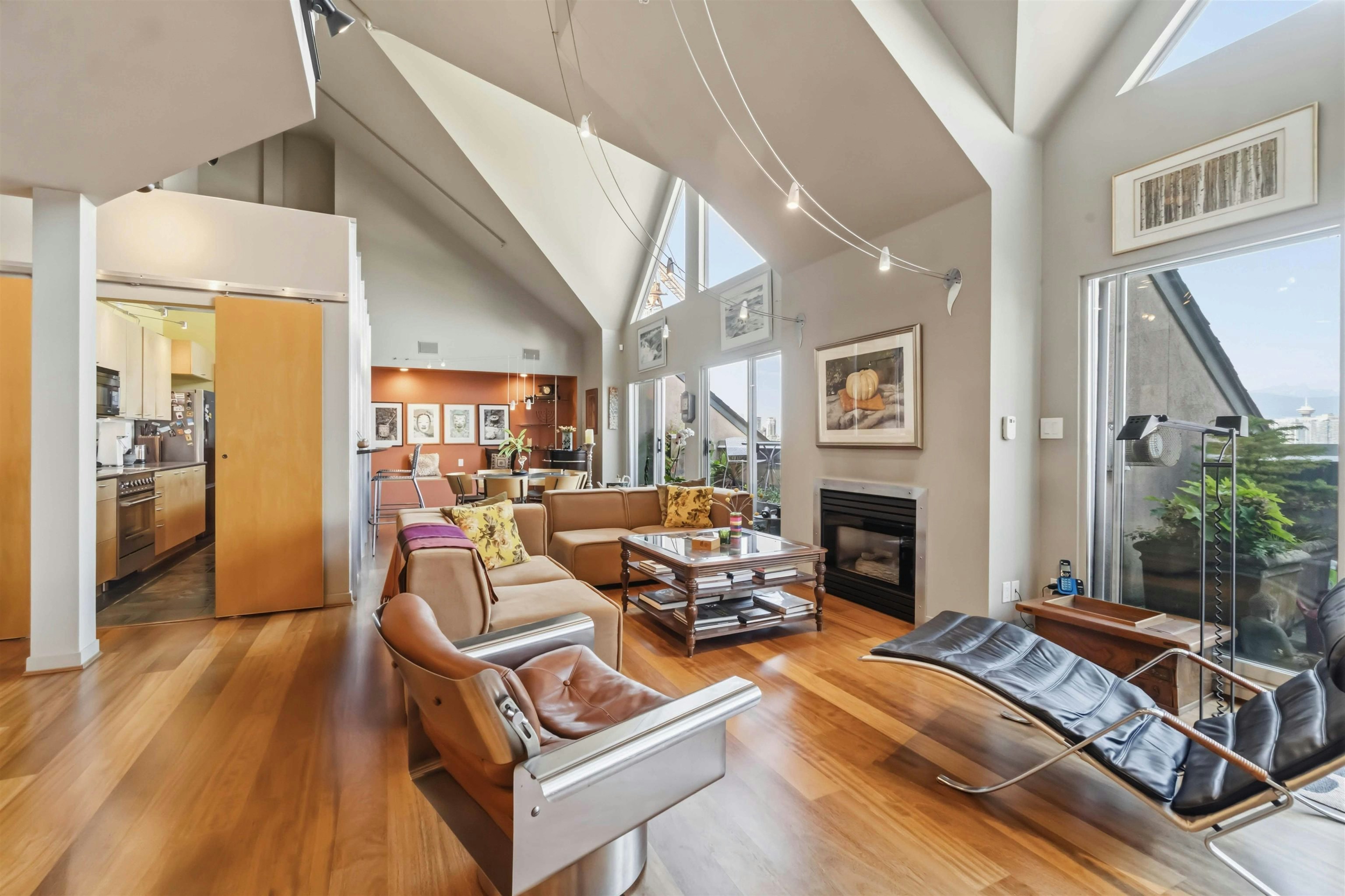 601-2525 Quebec Street, Vancouver, BC, V5T 4R5 - 10