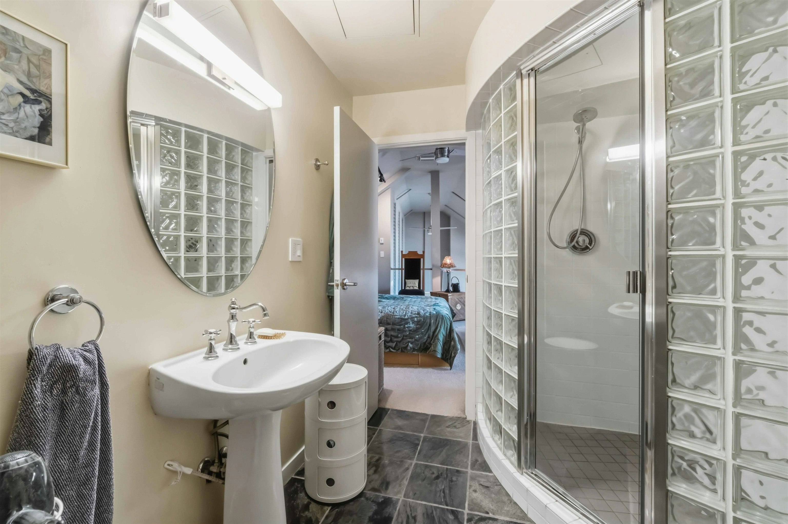 601-2525 Quebec Street, Vancouver, BC, V5T 4R5 - 28
