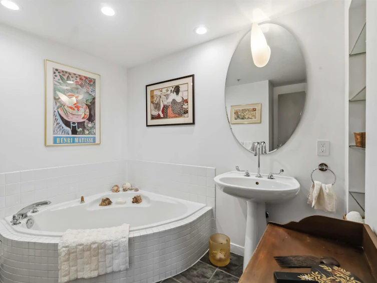 601-2525 Quebec Street, Vancouver, BC, V5T 4R5 - 23