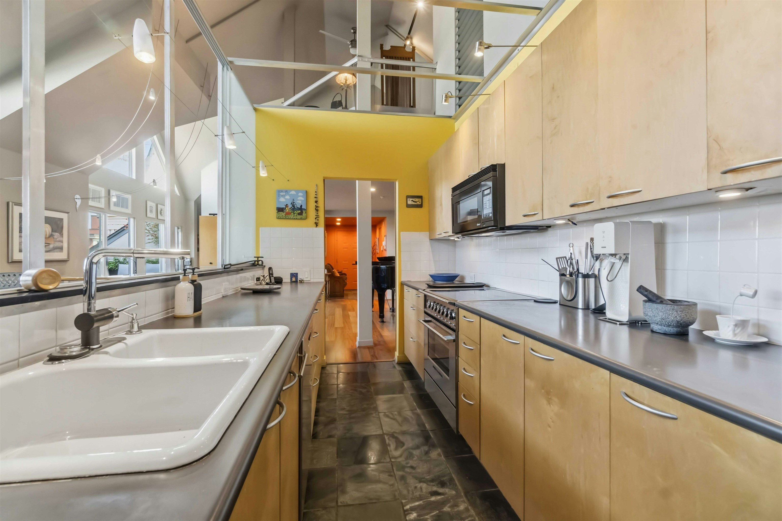 601-2525 Quebec Street, Vancouver, BC, V5T 4R5 - 18