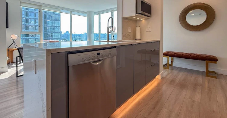 1101-1067 Marinaside Crescent, Vancouver, BC, V6Z 3A4 - 14