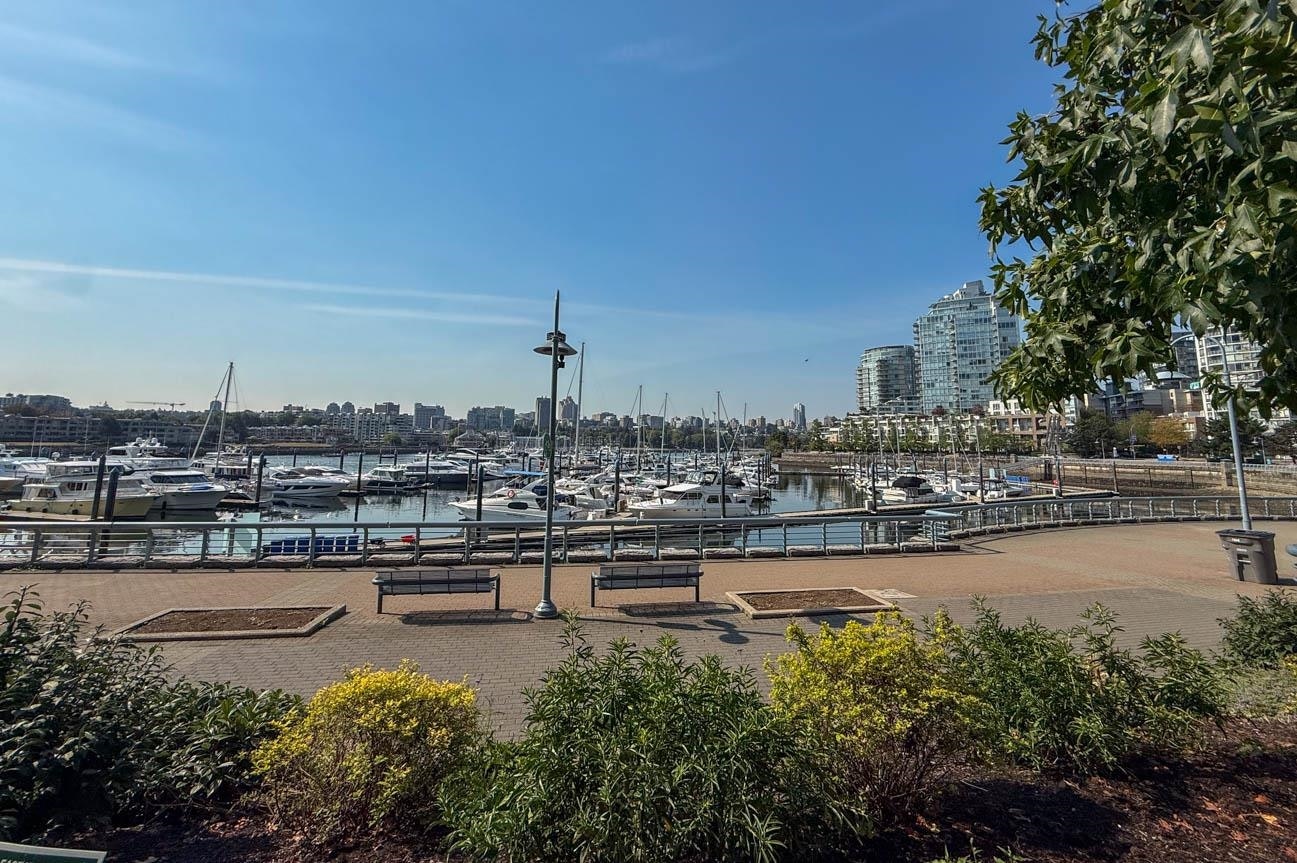 1101-1067 Marinaside Crescent, Vancouver, BC, V6Z 3A4 - 40