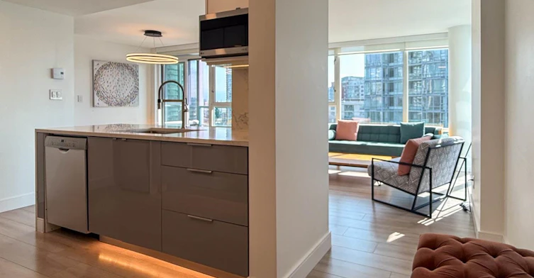 1101-1067 Marinaside Crescent, Vancouver, BC, V6Z 3A4 - 7