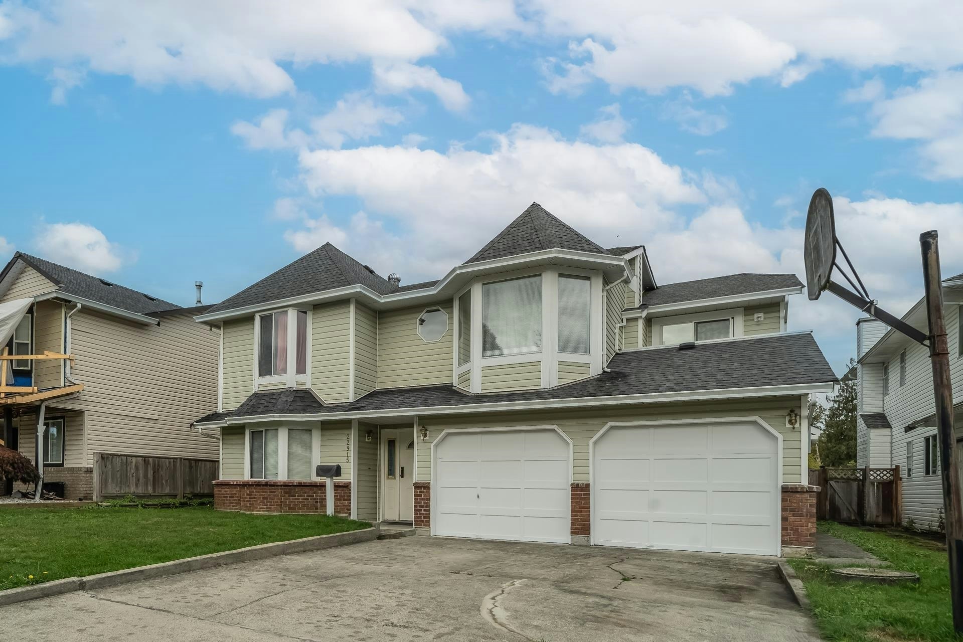 22915 125a Avenue, Maple Ridge, BC, V2X 0N3