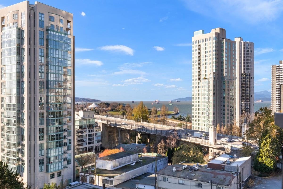 1007-888 Pacific Street - 3