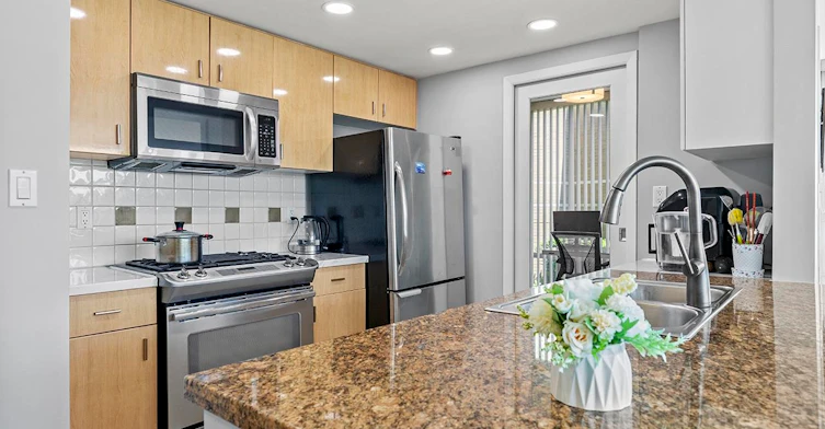 1067 Marinaside Crescent, Vancouver, BC, V6Z 3A4 - 15