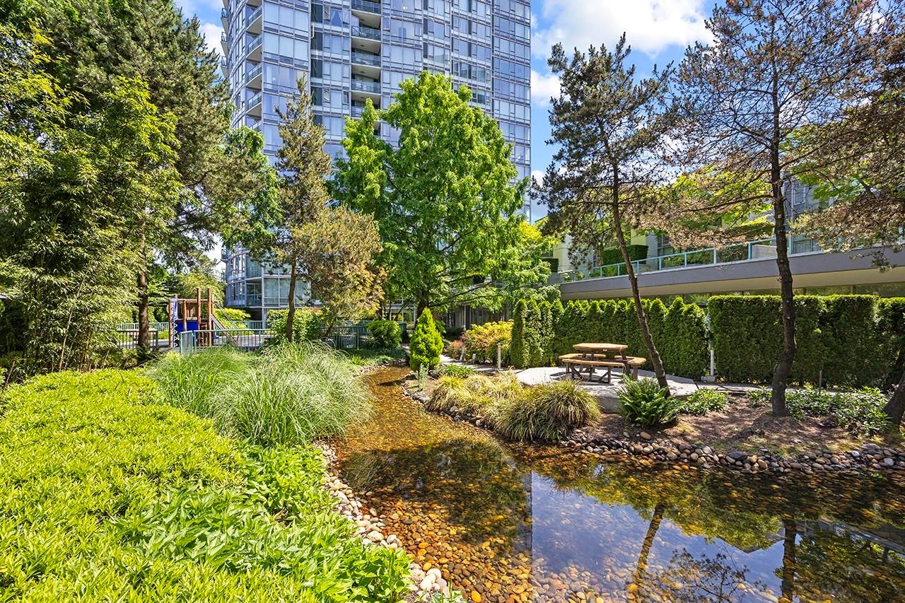 1067 Marinaside Crescent, Vancouver, BC, V6Z 3A4 - 11
