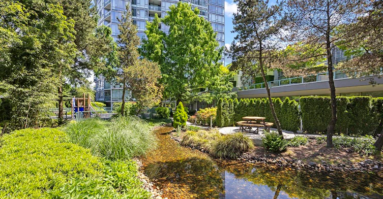 1067 Marinaside Crescent, Vancouver, BC, V6Z 3A4 - 11
