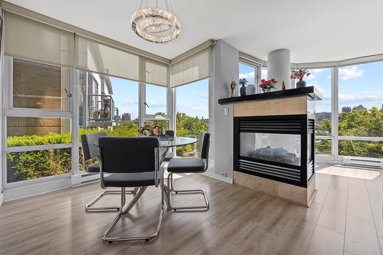 1067 Marinaside Crescent, Vancouver, BC, V6Z 3A4 - 24