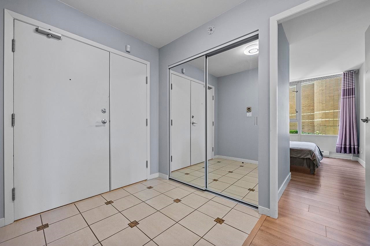 1067 Marinaside Crescent, Vancouver, BC, V6Z 3A4 - 26
