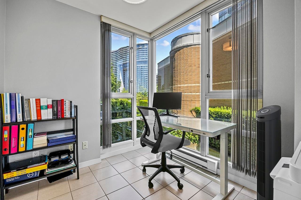 1067 Marinaside Crescent, Vancouver, BC, V6Z 3A4 - 25