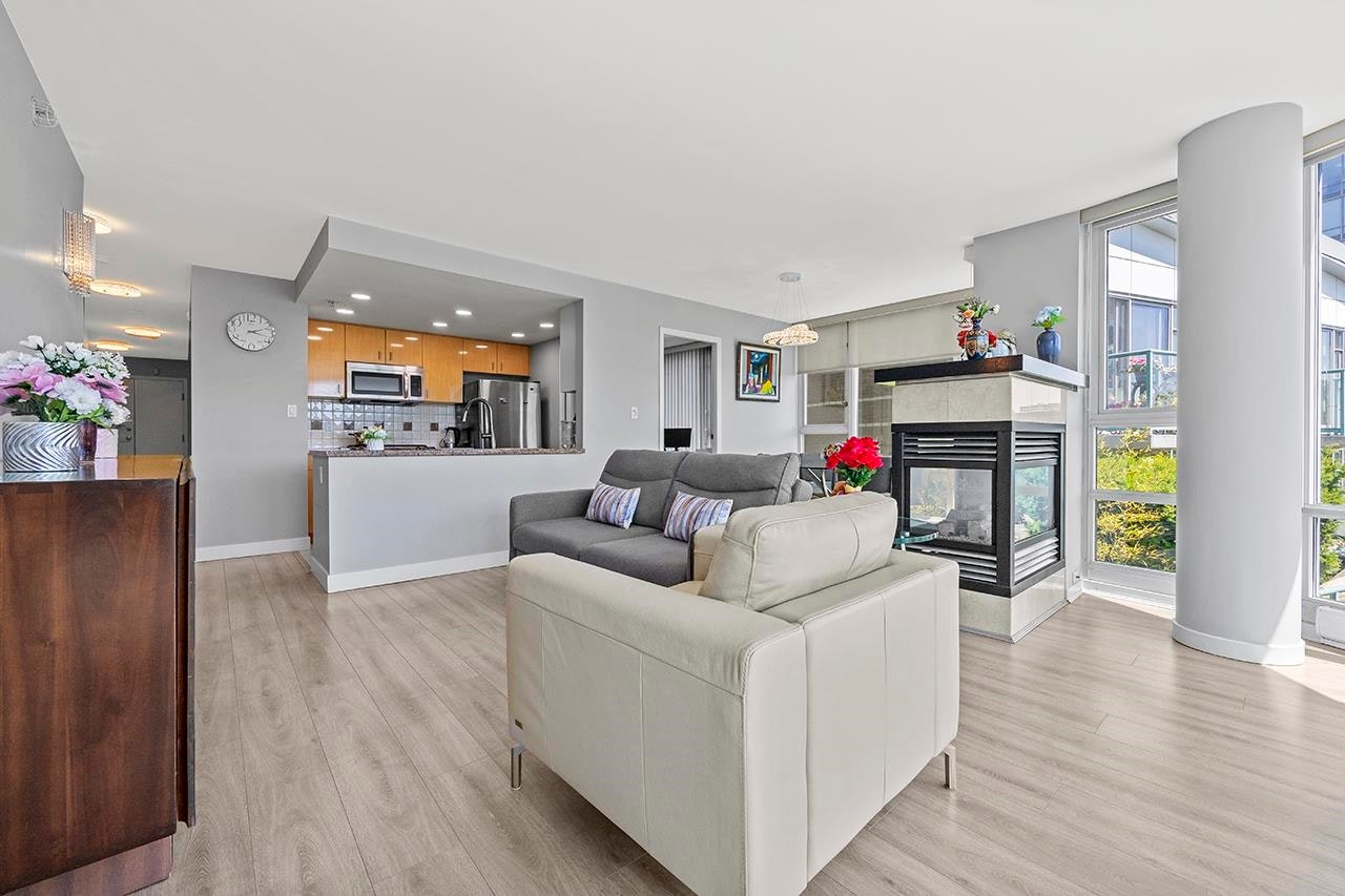 1067 Marinaside Crescent, Vancouver, BC, V6Z 3A4 - 18