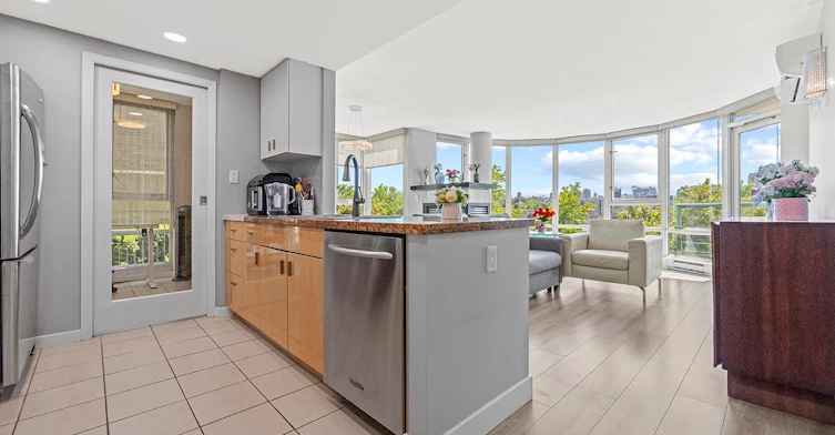 1067 Marinaside Crescent, Vancouver, BC, V6Z 3A4 - 14