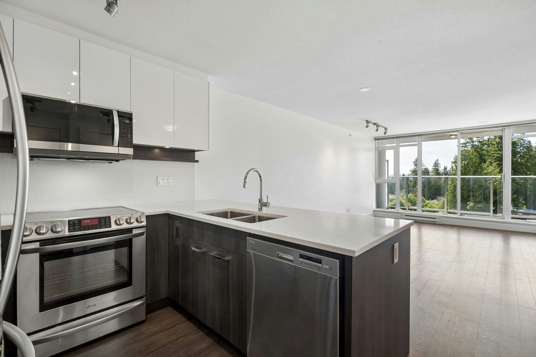 603-958 Ridgeway Avenue, Coquitlam, BC, V3K 0C5 - 7