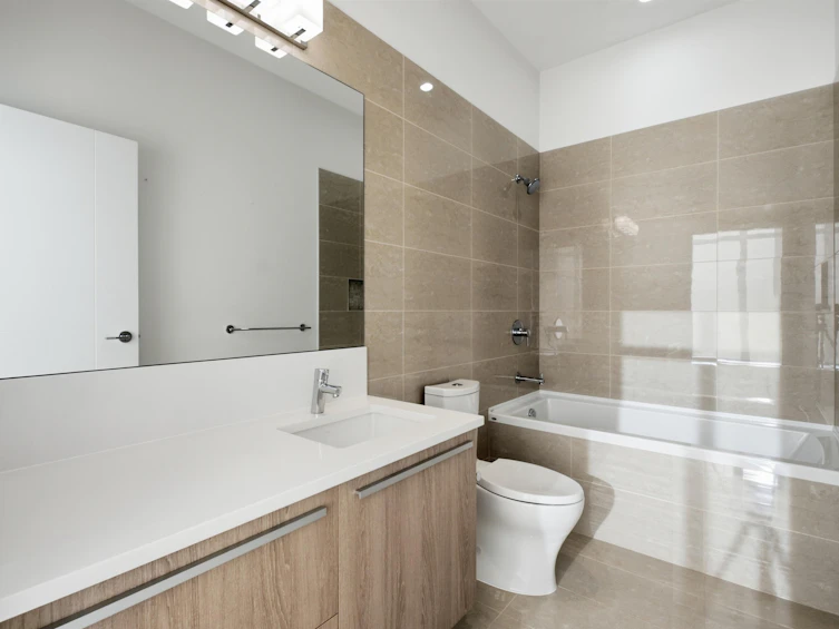 PH 504-1295 Conifer Street, North Vancouver, BC, V7J 0B4 - 12