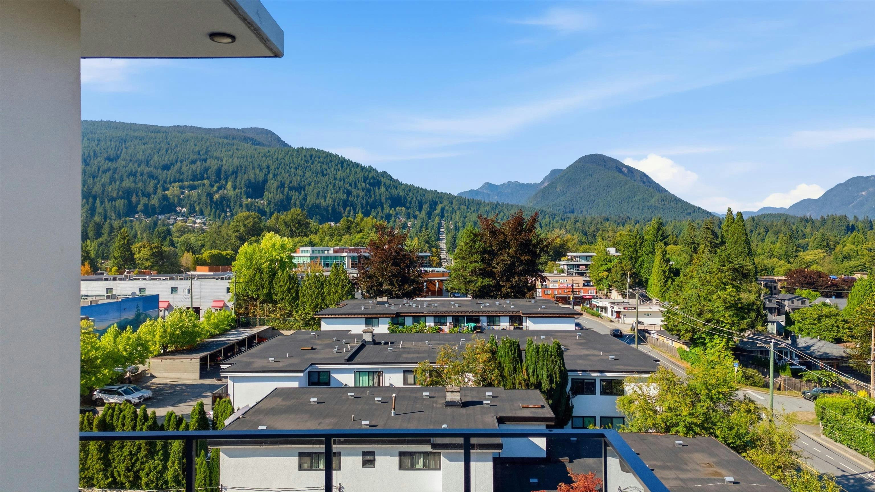 504-1295 Conifer Street, North Vancouver, BC, V7J 0B4