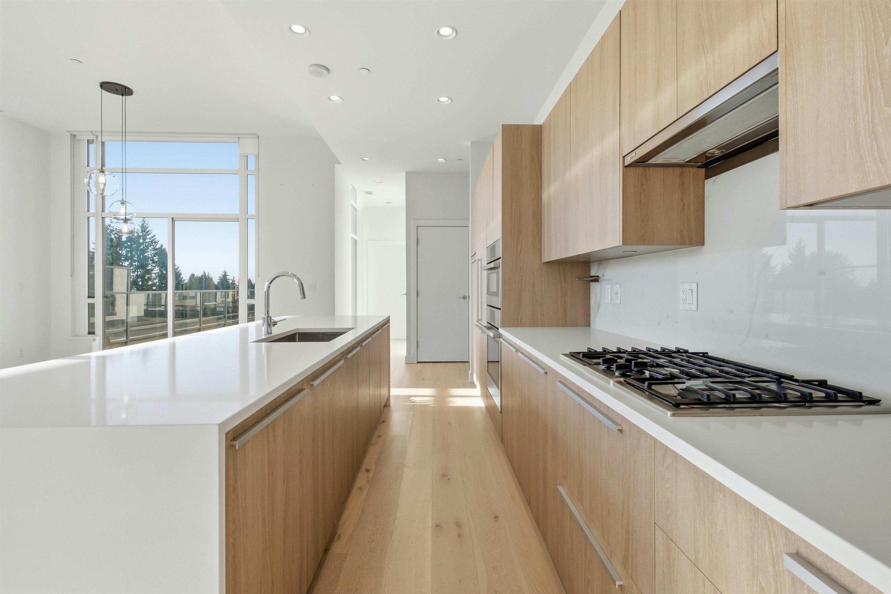 PH 504-1295 Conifer Street, North Vancouver, BC, V7J 0B4 - 6