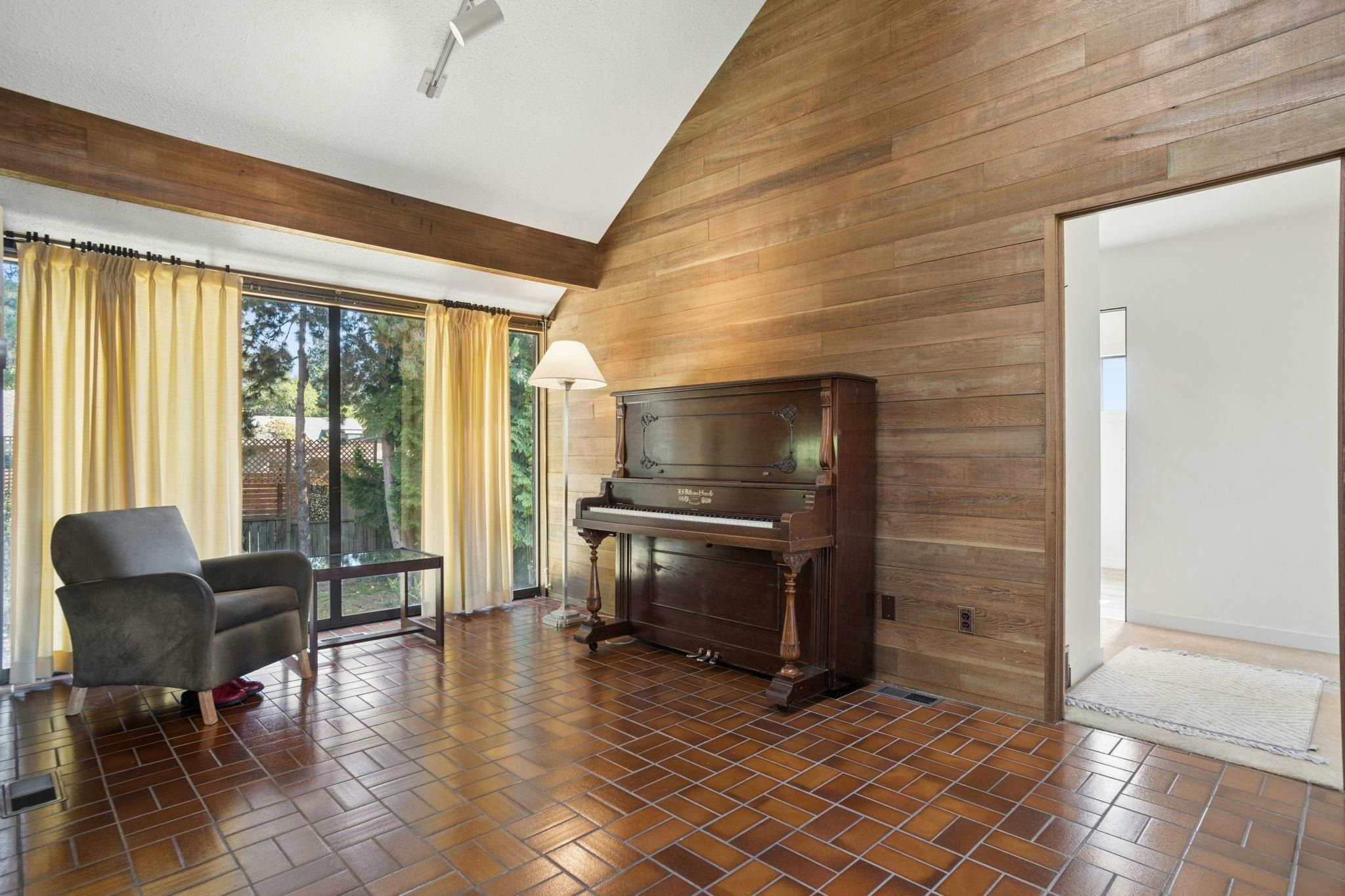 4271 Staulo Crescent, Vancouver, BC, V6N 3S1 - 13
