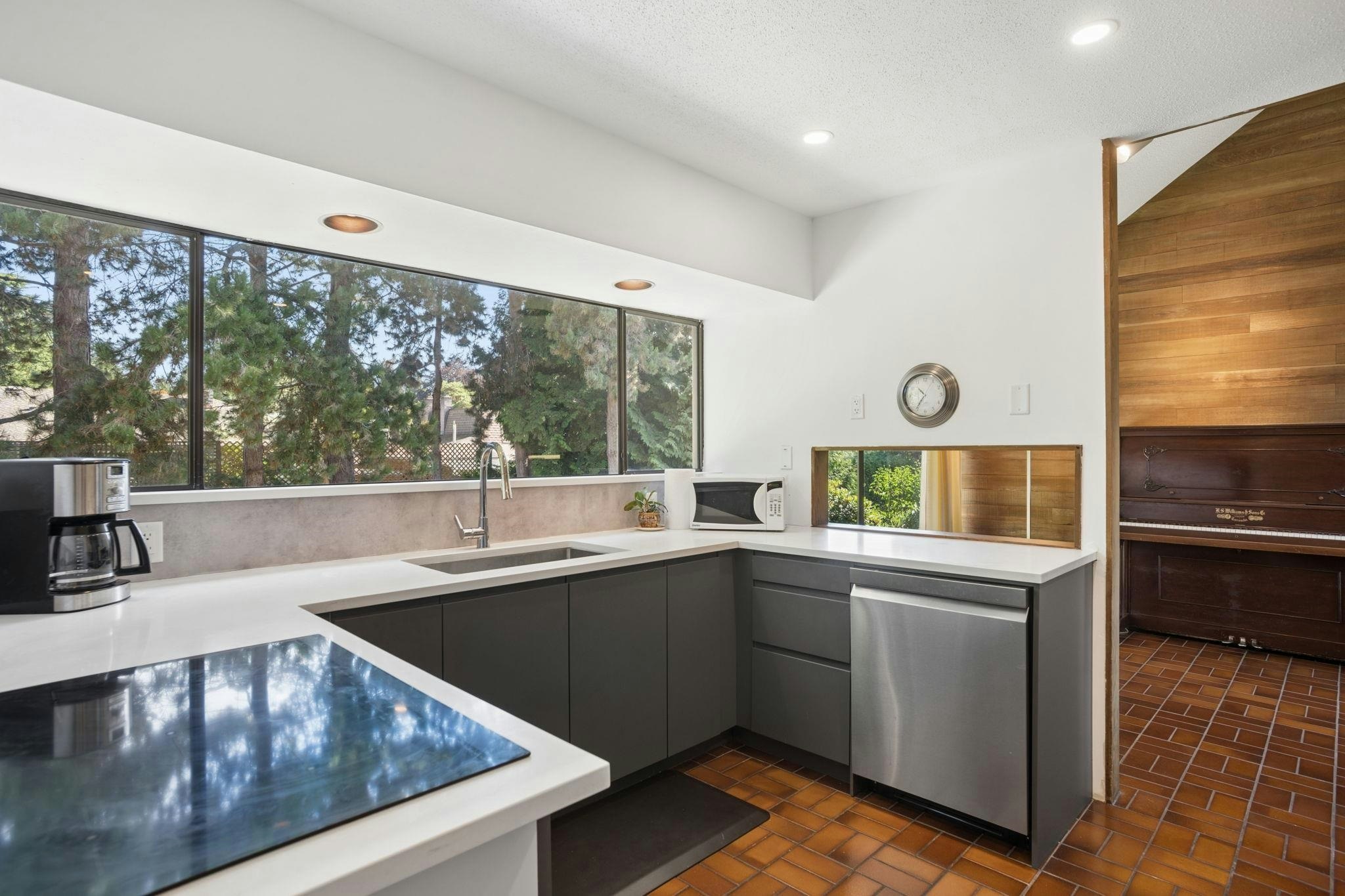 4271 Staulo Crescent, Vancouver, BC, V6N 3S1 - 18